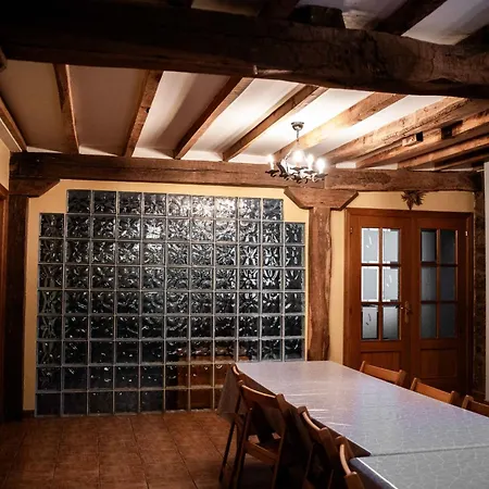 Biltegi Etxea Alloggio per agriturismo *