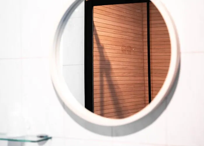 Biltegi Etxea * Alda