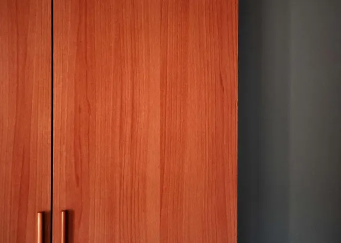 Biltegi Etxea * Alda